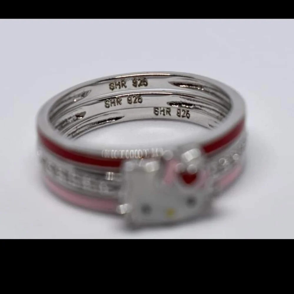 Hello Kitty 3 pc Stackable Rings.Size 7 - Picture 2 of 4